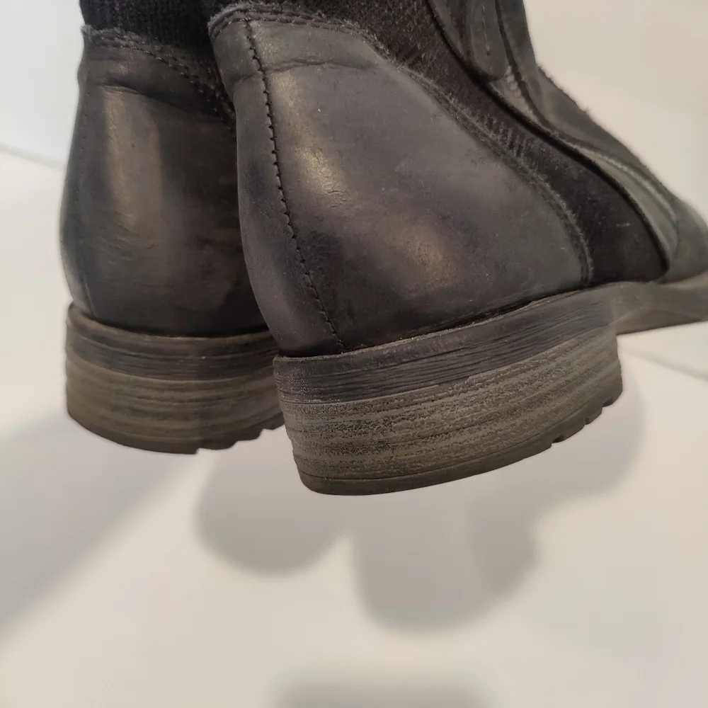 Earth Origins Womens Jordan Leather Side Zip Ankle Boots